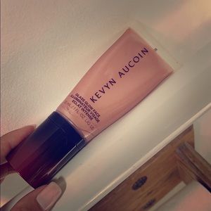 Kevin Aucoin Glass Glow Face